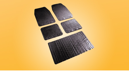Tapis univ x4 + coffre pvc