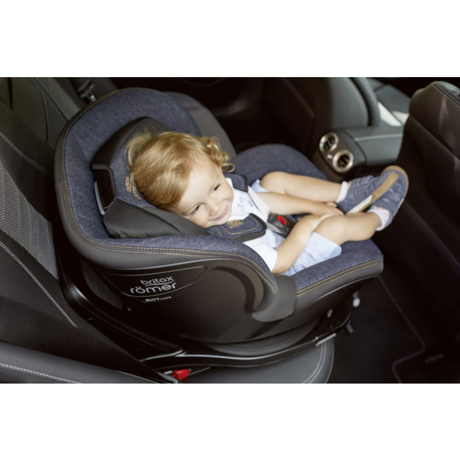 Siege Auto Britax Dualfix Cosmo Black I Size Pivotant Systeme Isofix 40 105 Cm Equivalent Groupe 0 1 Norauto Fr