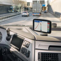 TomTom GPS Poids Lourd GO Expert - 24V - Écran HD 7 pouces
