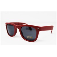 Paire de lunettes de soleil pliables bordeaux