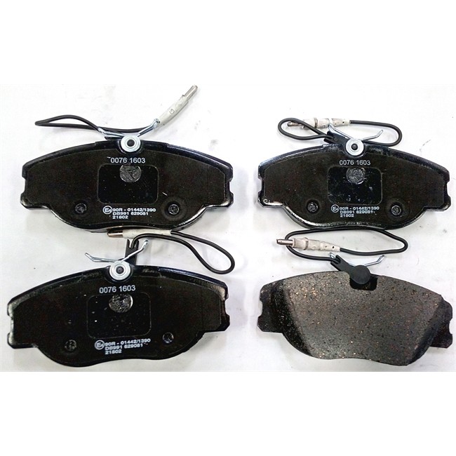 4 Plaquettes De Frein Norauto Nrp1000