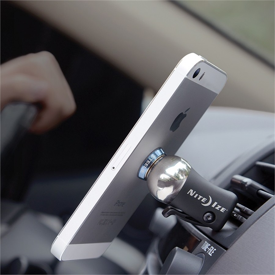 Support Smartphone Sur Grille De Ventilation Nite Ize Steelie