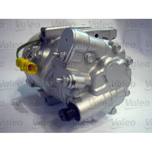 Compresseur De Climatisation Valeo 813663
