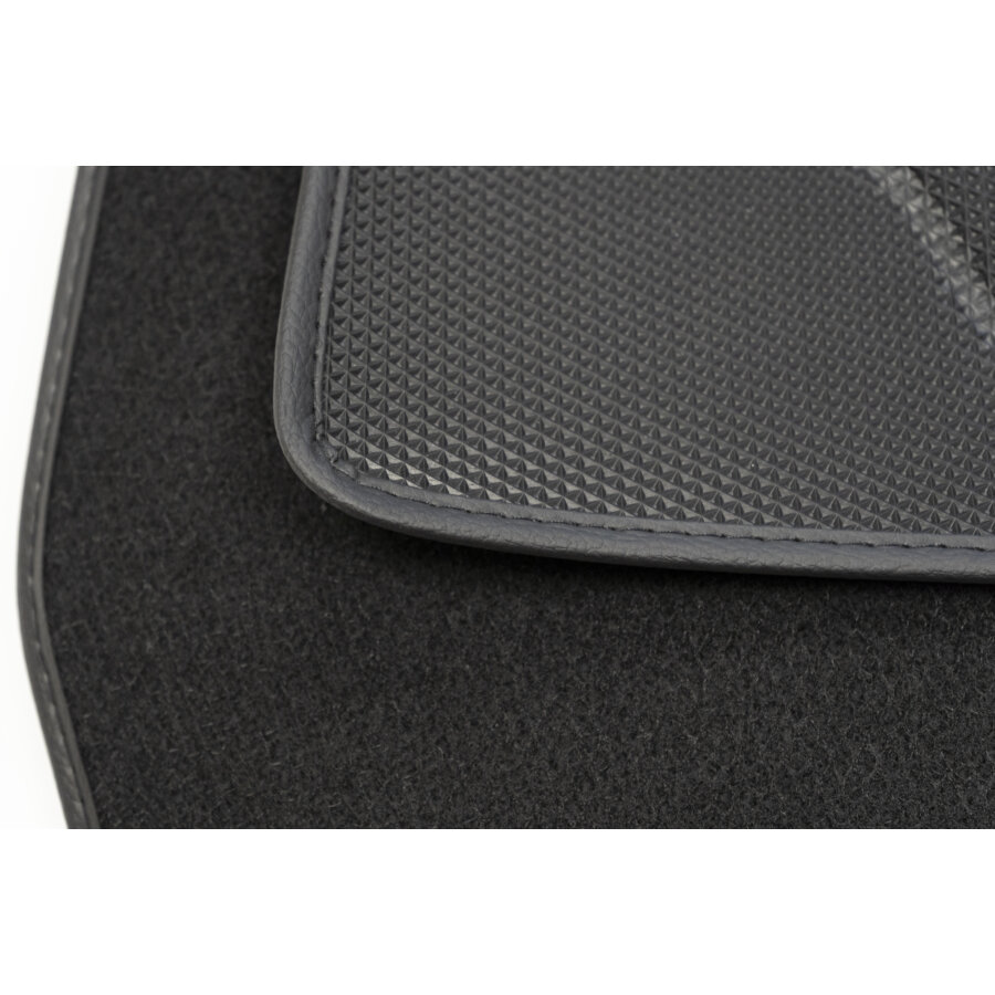 4 tapis sur mesure PVC/TPR Peugeot 308 II de 10/2013 à 02/2022 NORAUTO ...